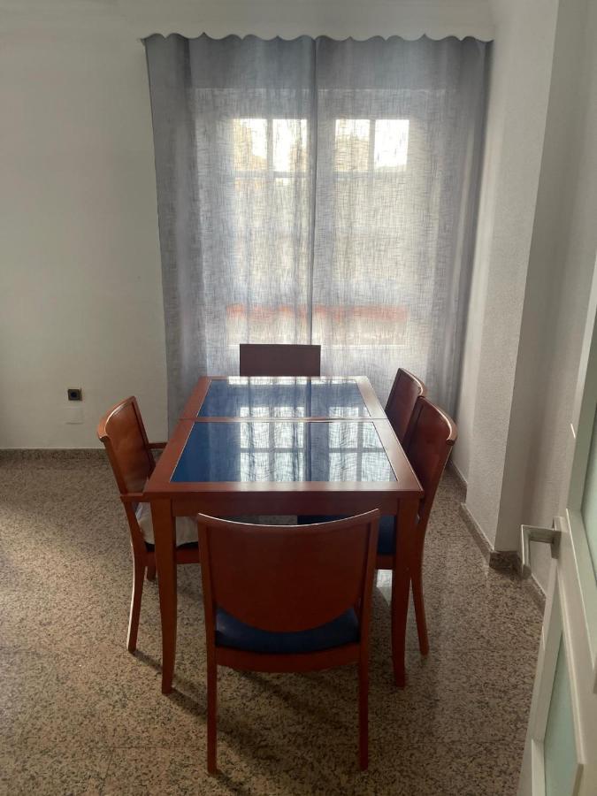Encantadora Habitacion Privada Cerca Del Mar Málaga Extérieur photo