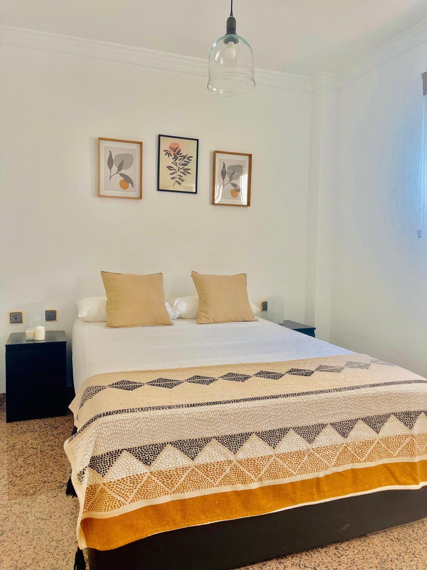 Encantadora Habitacion Privada Cerca Del Mar Málaga Extérieur photo